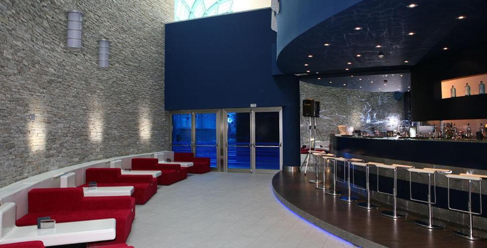 Attico Villaggio Olimpico Colle Sestriere Eksteriør billede